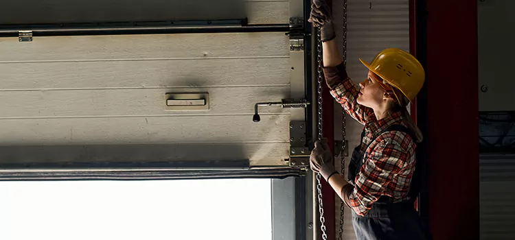 Addressing Common Garage Door Stoppage Issues in Miramar, FL